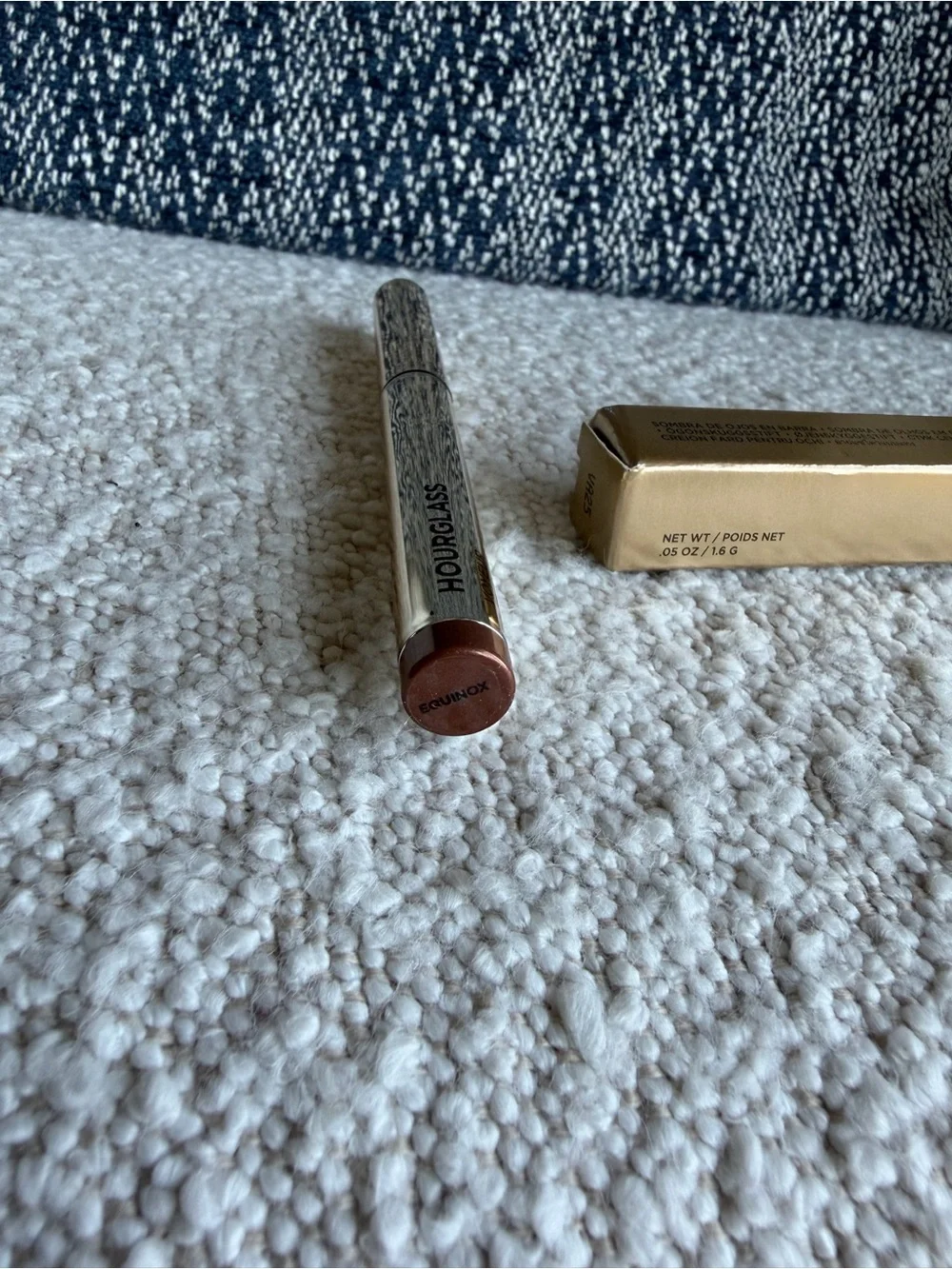Hourglass Voyeur Eyeshadow Stick~ Equinox